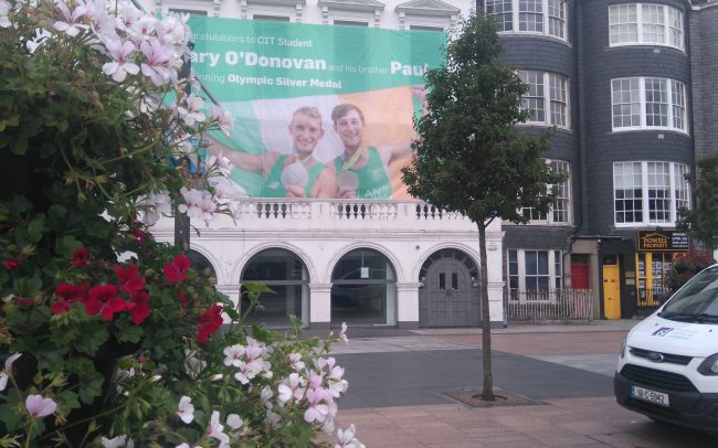 gary and paul o donovan banner by stephens display solutions